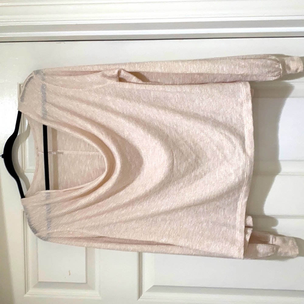 Sweater with gold accent. Size Small. Excellent condition.